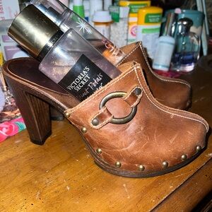 Vintage 70s Vibe Coconuts Women’s Clog Heels Real Leather Faux Wood